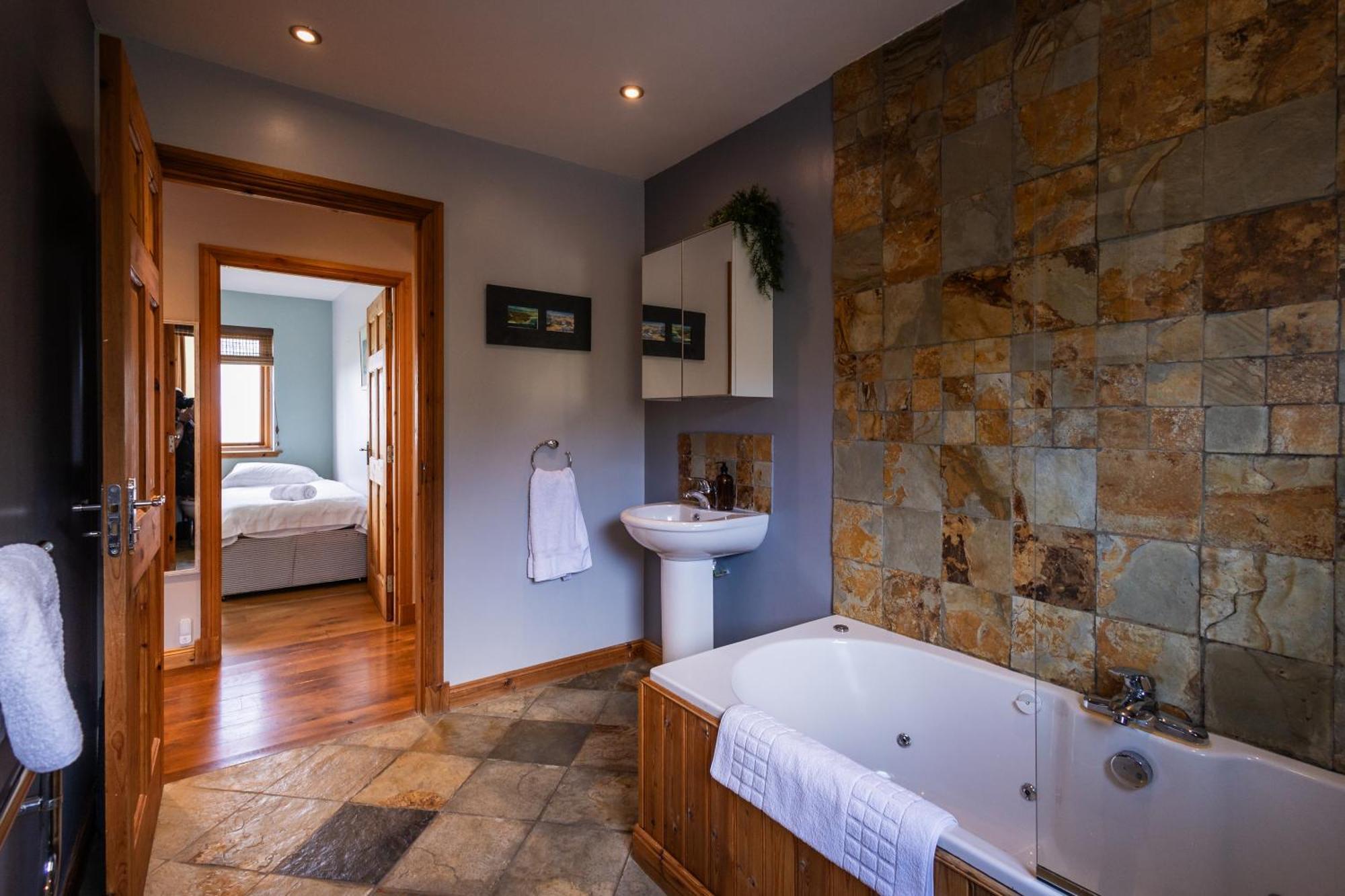 Portbahn, Bruichladdich Villa Kültér fotó